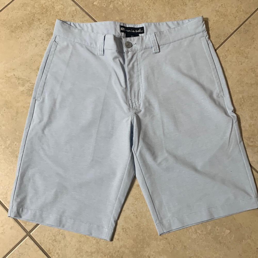 Travis Mathew golf shorts
